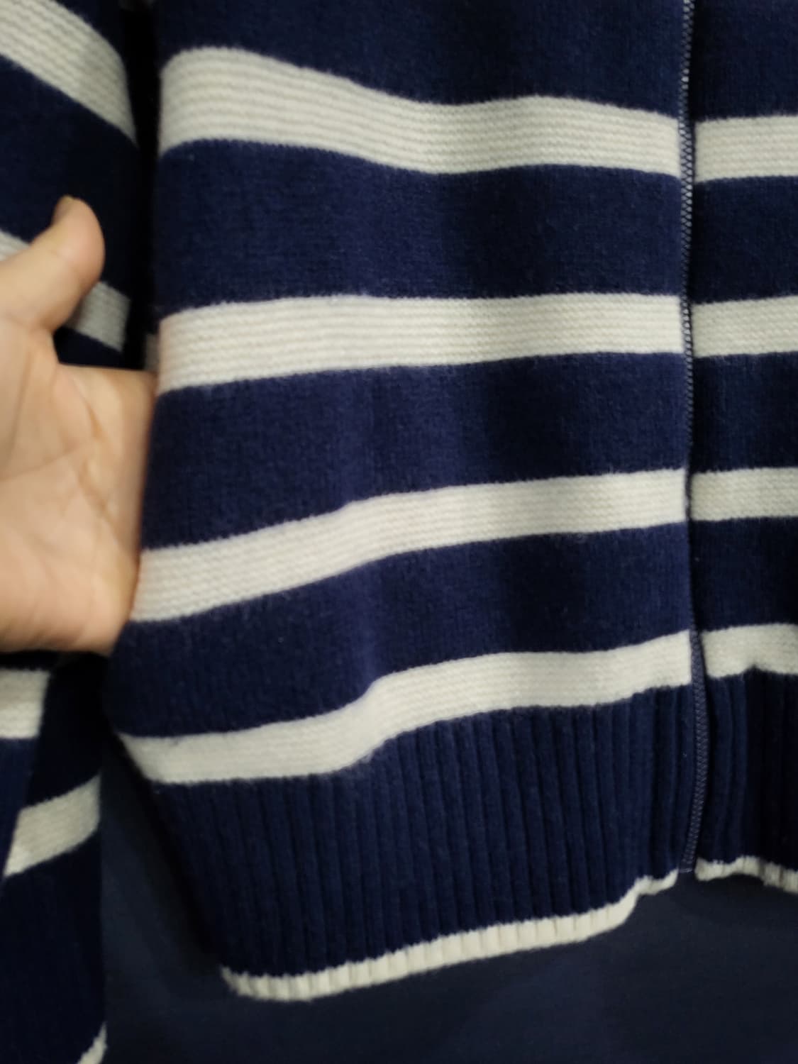 스트라이프 집업 가디건 상품이미지3