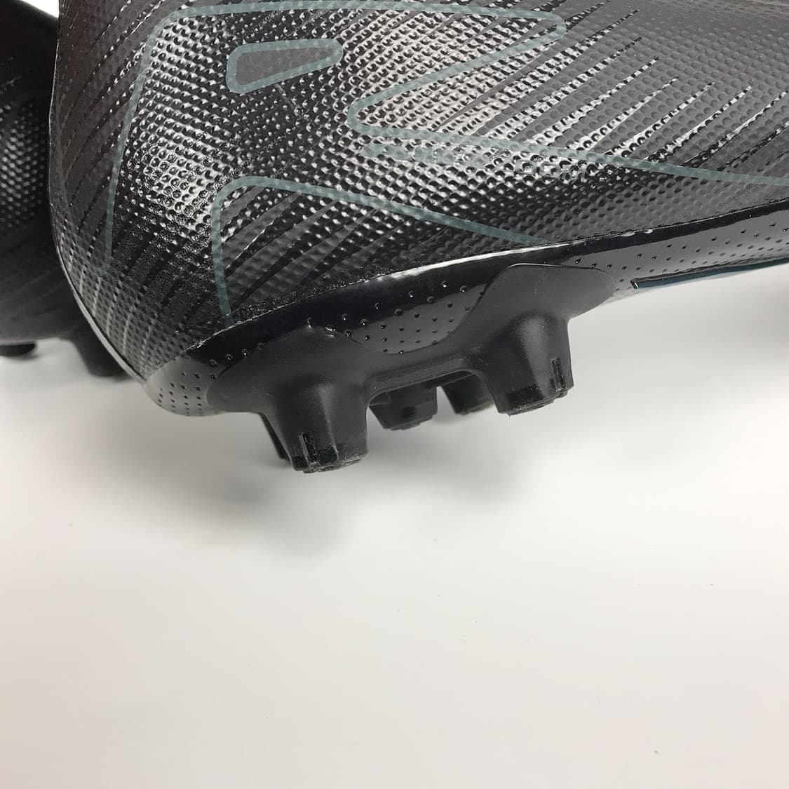 나이키 머큐리얼 베이퍼 16 아카데미 HG 축구화 285 (280) 상품이미지7