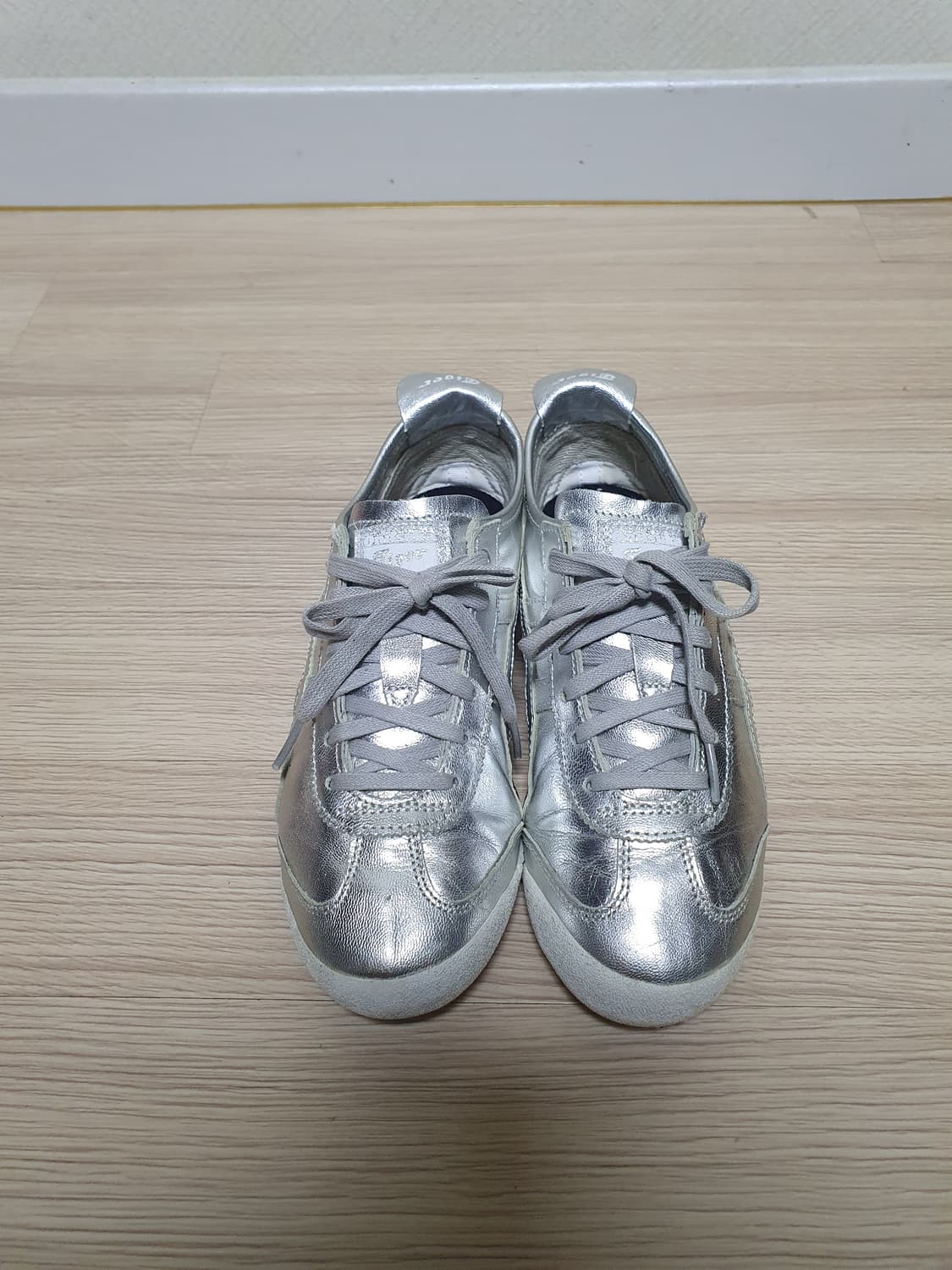 오니츠카타이거 멕시코66 실버 오프 화이트 240 상품이미지3