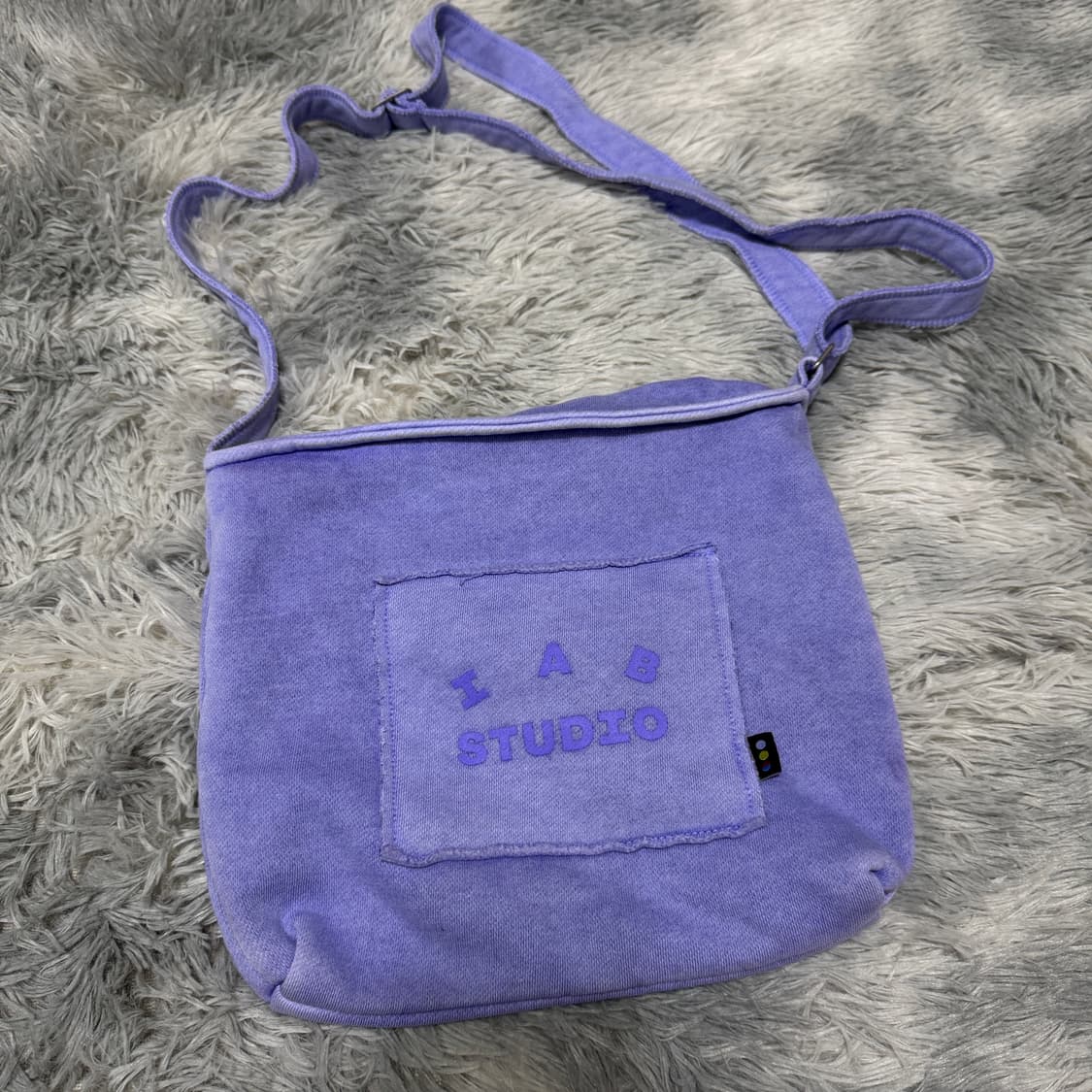 아아앱스튜디오 라벤더 미니백  상품이미지2