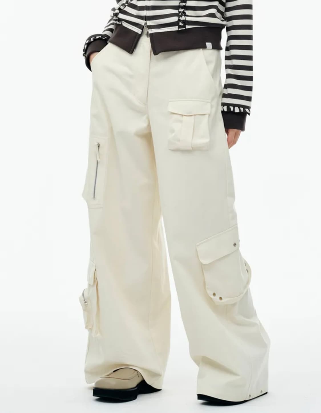 뚜오미오 MULTI POCKET CARGO PANTS [CREAM] 상품이미지1