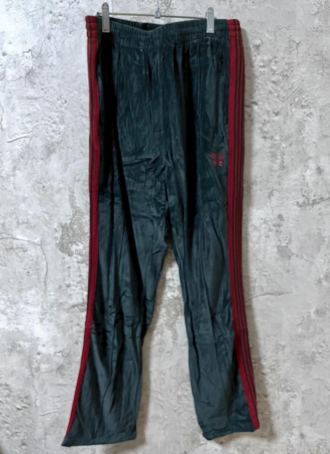 니들스 초기 벨벳 트랙팬트 벨루어 상품이미지1