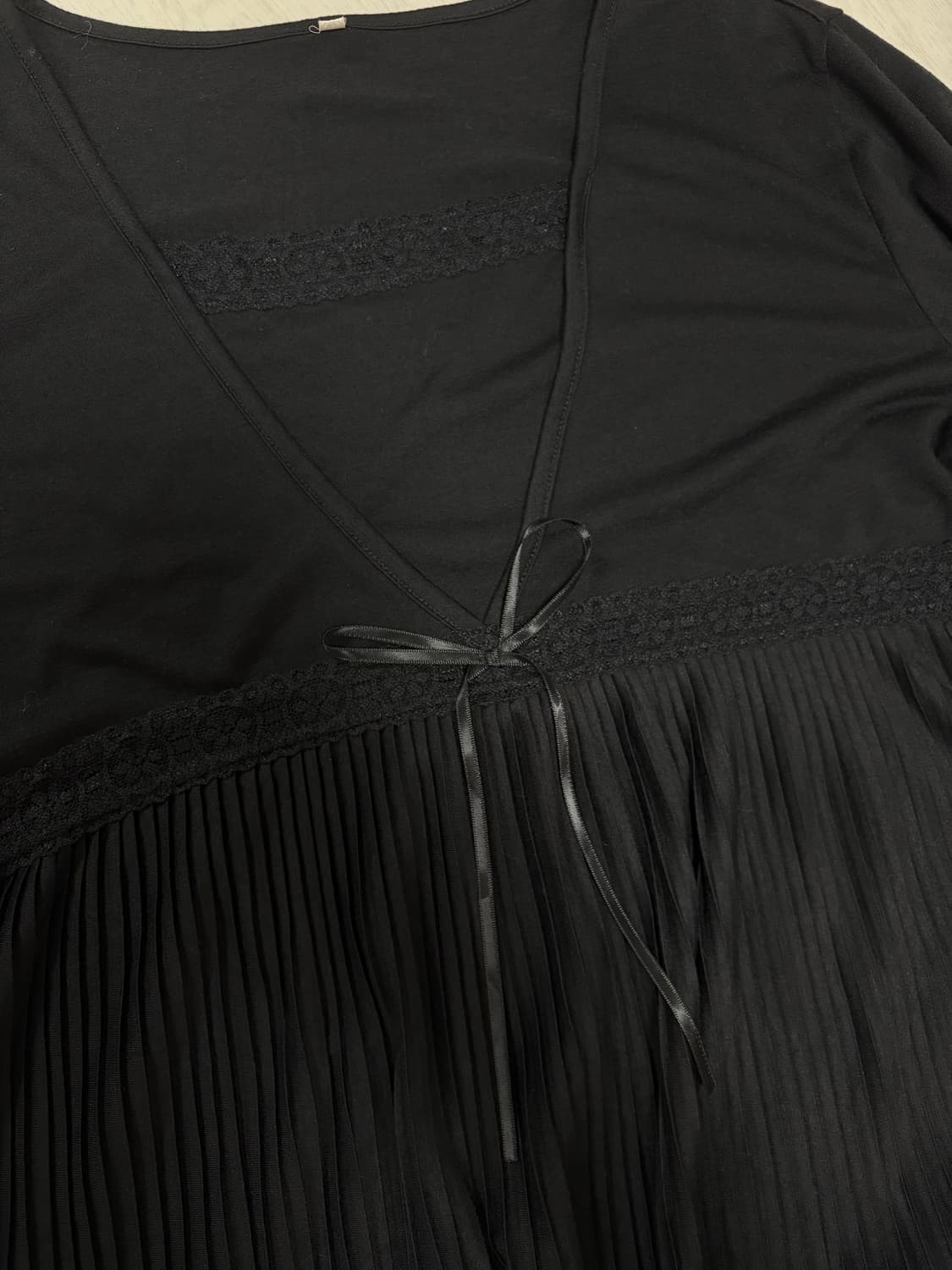 블랙모리티셔츠 상품이미지3