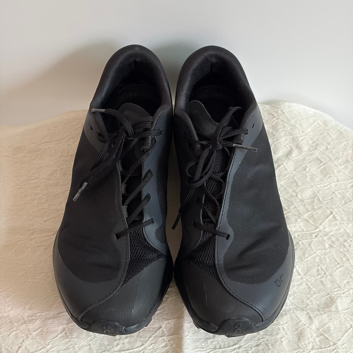 온러닝x파프 클라우드벤쳐 블랙 상품이미지2