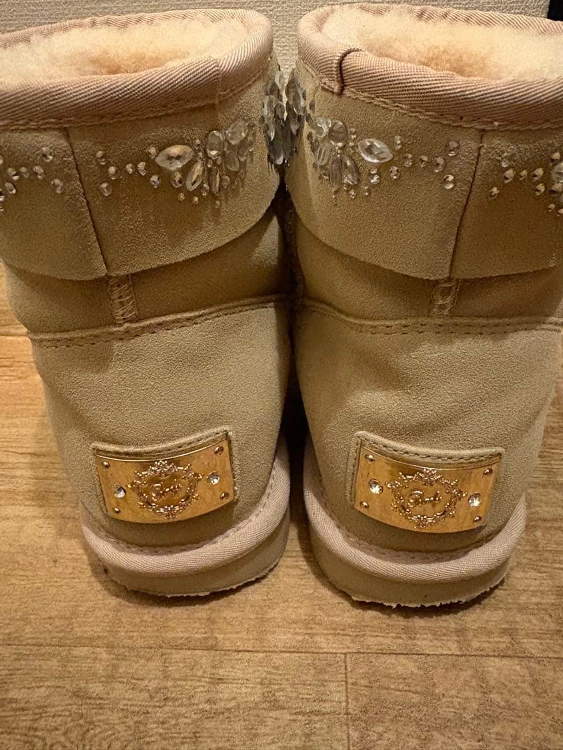 래디 큐빅 라떼갸루 어그 상품이미지2