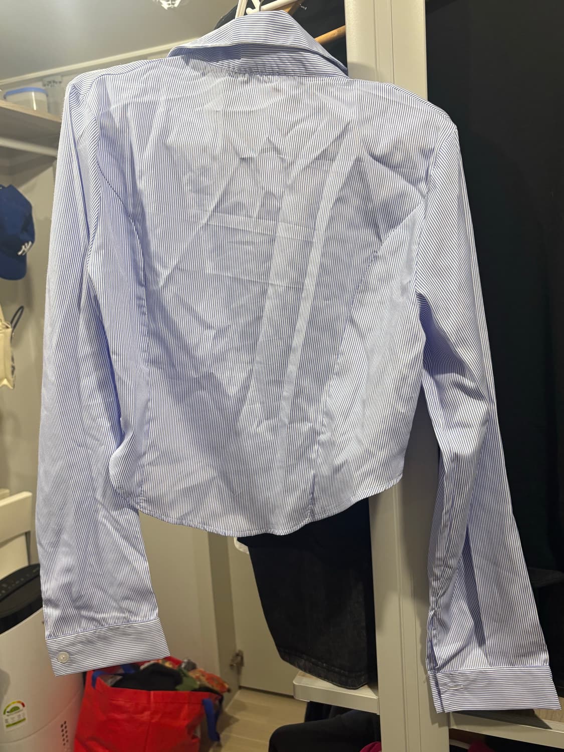 스트라이프 크롭 셔츠(새상품) 상품이미지3