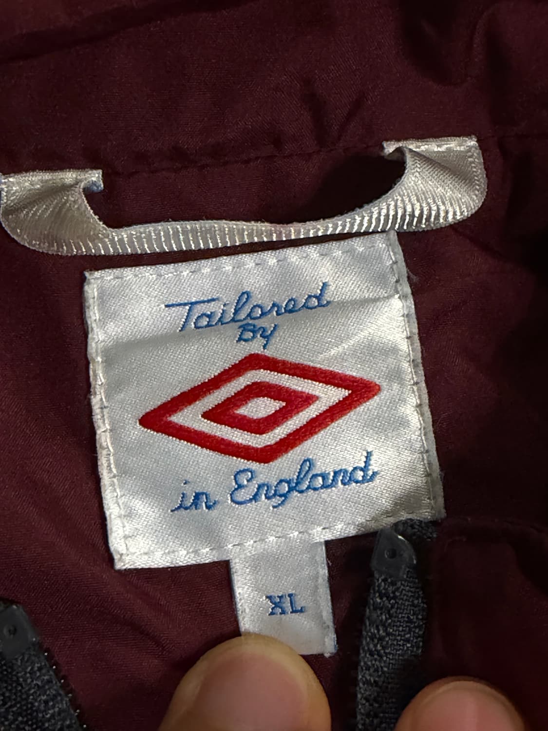 엄브로 맨시티 구형 바람막이 상품이미지7