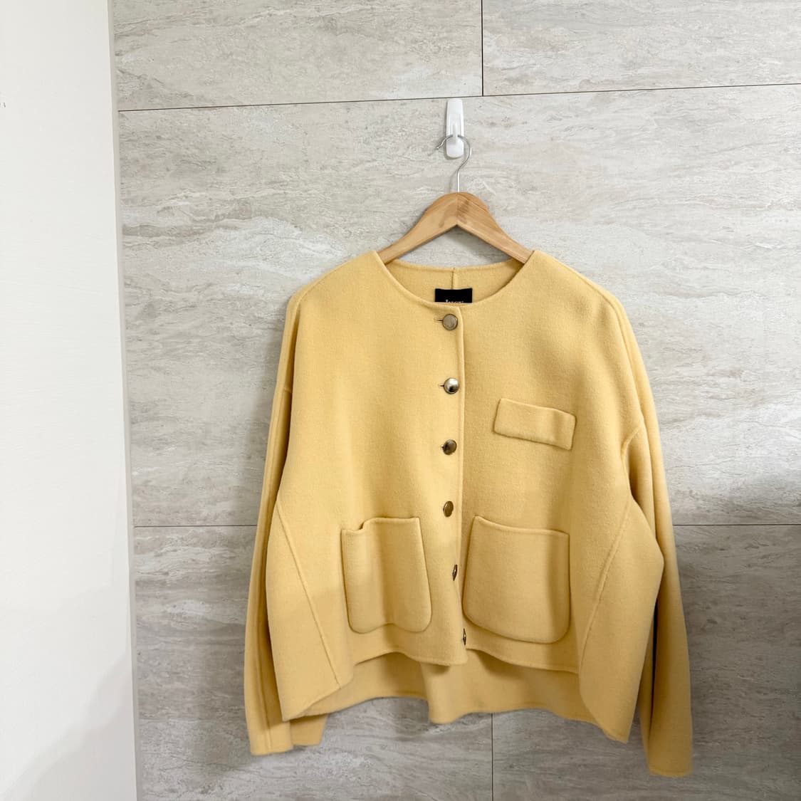 (새상품) 쥬시쥬디 울100 숏코트 상품이미지3