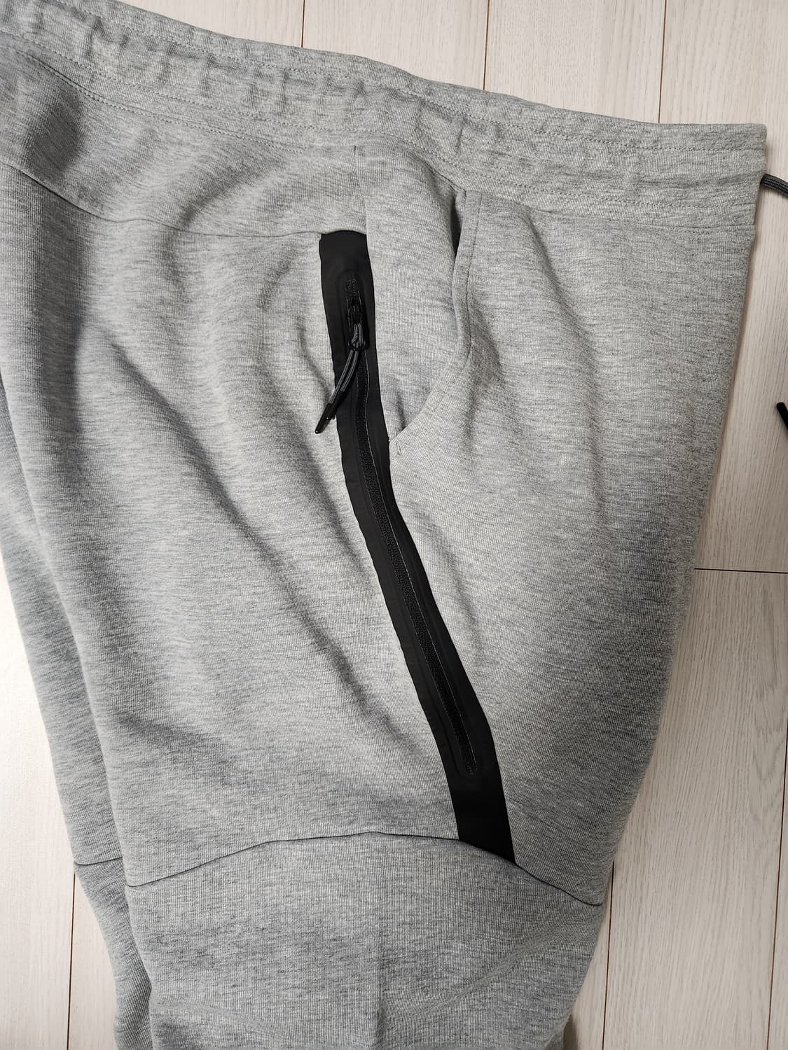 나이키 테크 플리스 조거 팬츠 805163-063 사이즈105 xl

에 상품이미지7