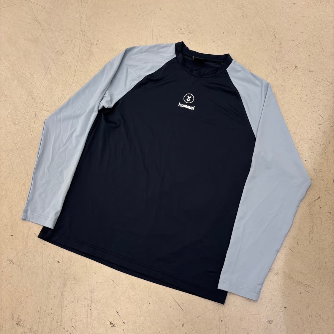 험멜 투톤 기능성 롱슬리브 상품이미지1