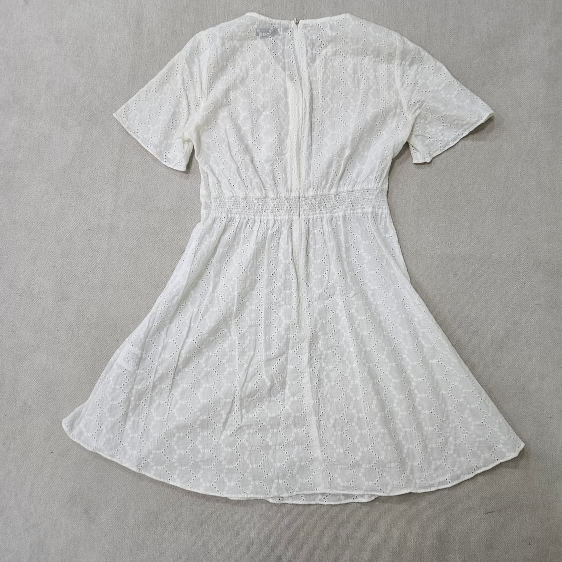 85-95-160 로엠 펀칭 원피스 0402Y 상품이미지2