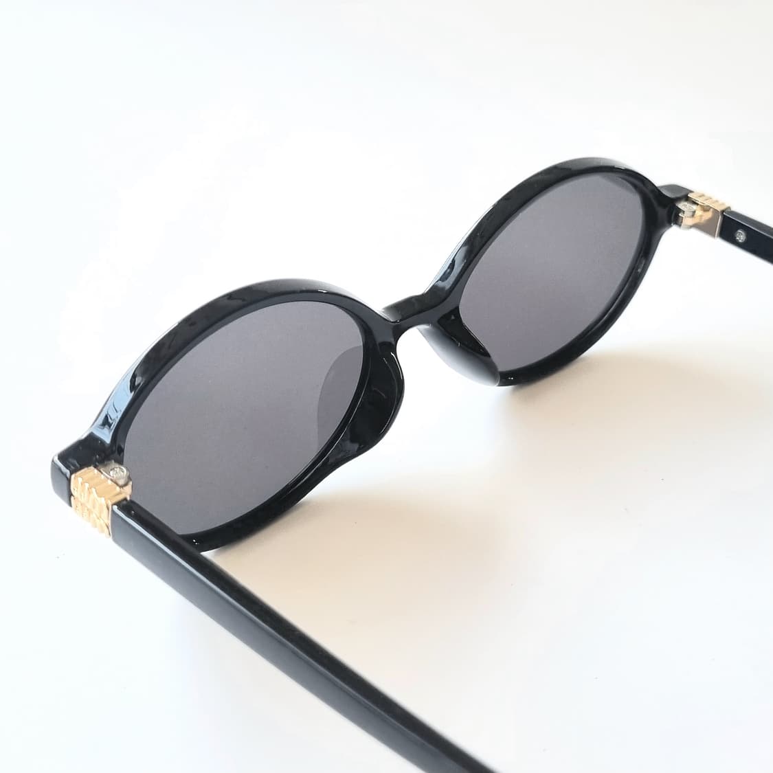 90s 빈티지 감성, 골드 힌지 오벌 선글라스 상품이미지7