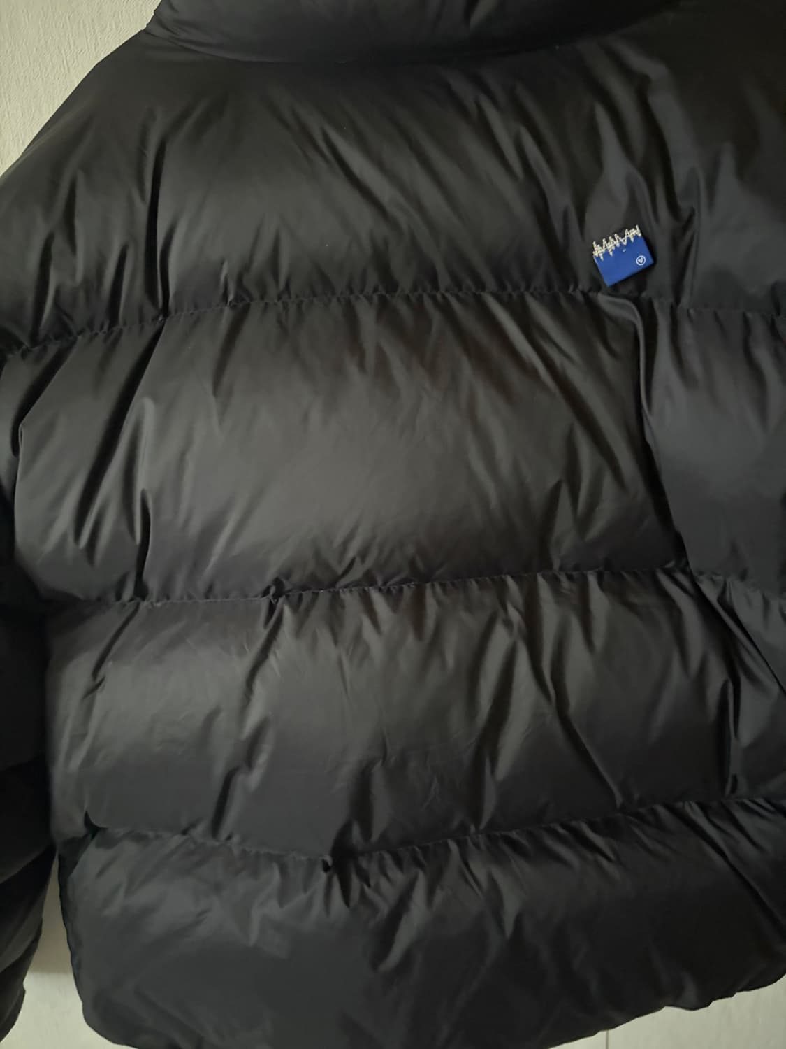 아더에러 시그니피컨트 패딩 L 상품이미지3