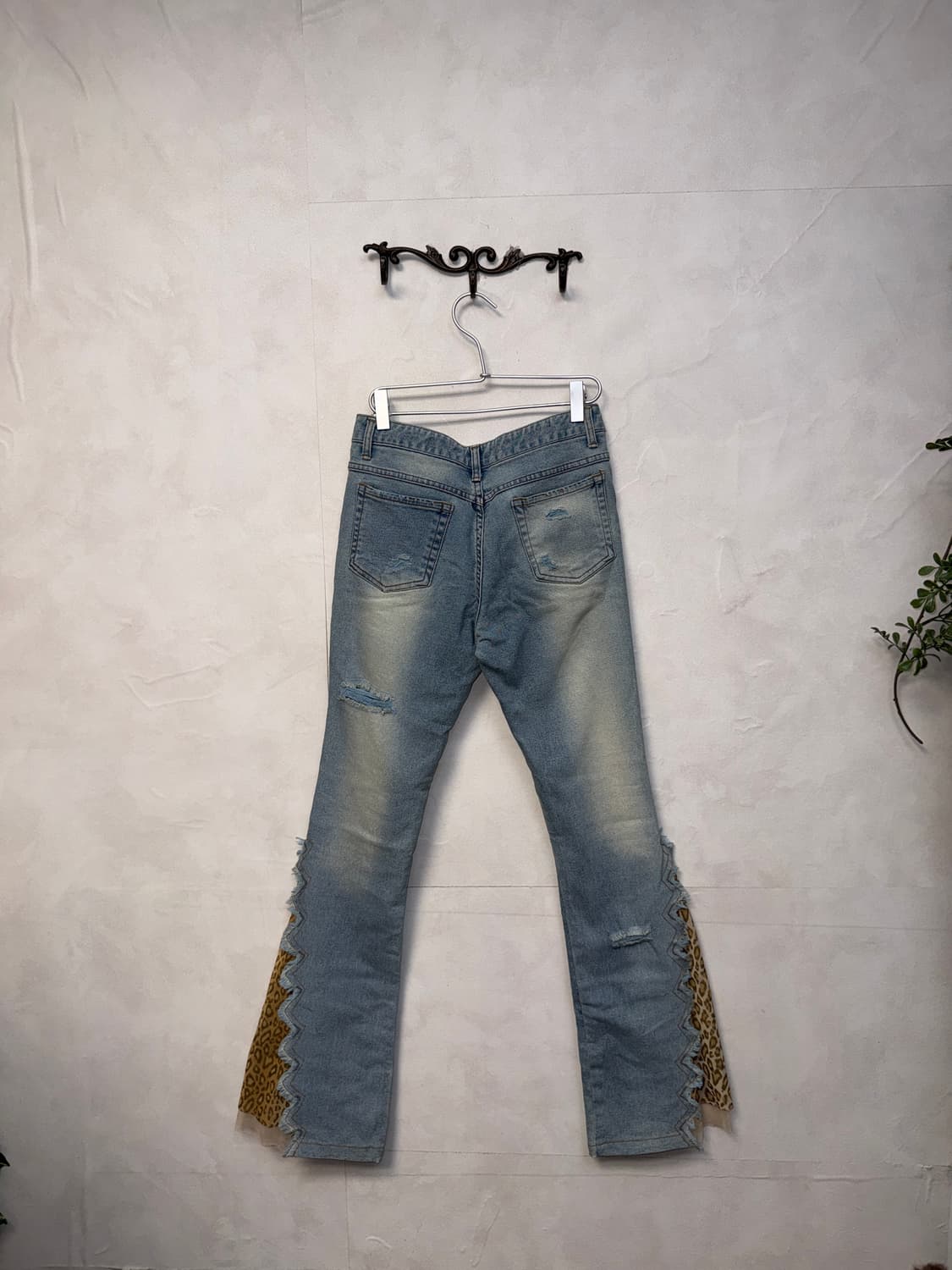 Washing denim mesh leopard details 부츠컷팬츠 상품이미지4