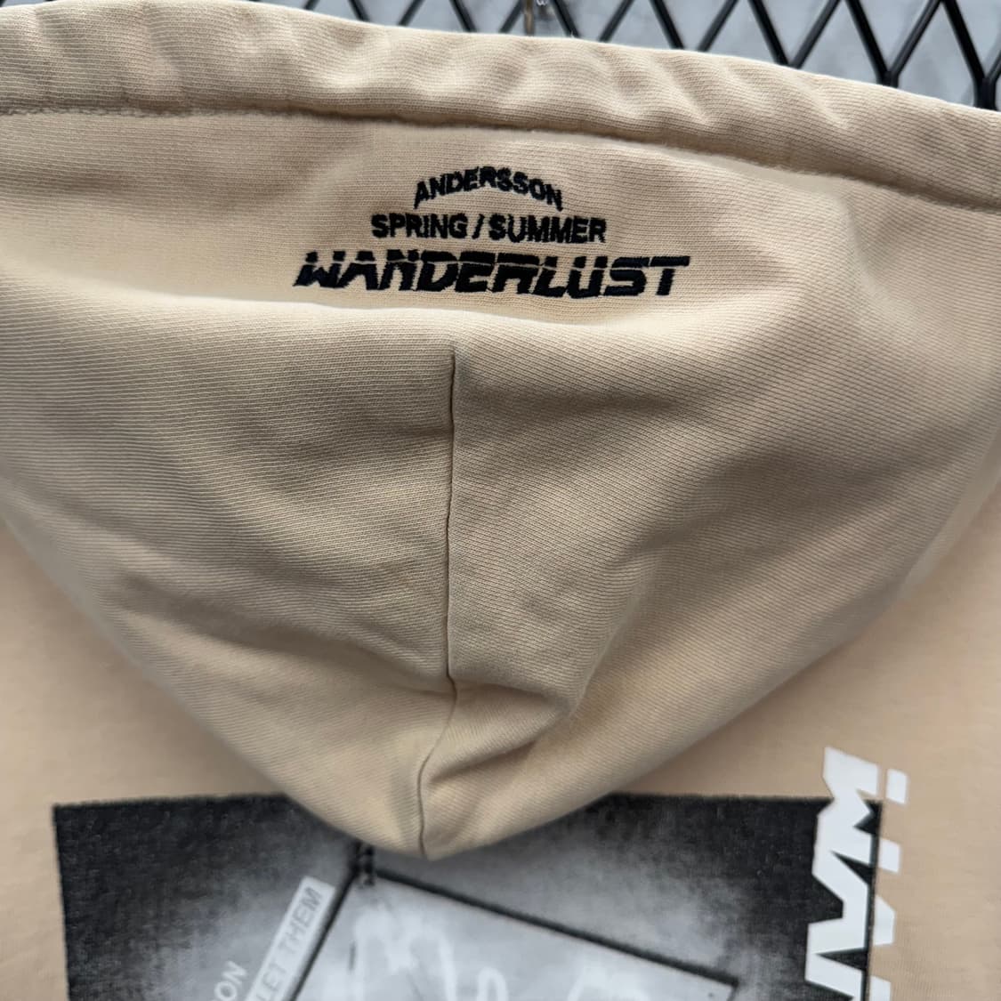 16S/S 앤더슨 벨 스웻셔츠 후드 원더러스트 빅 프린팅 디테일 베이지 상품이미지6