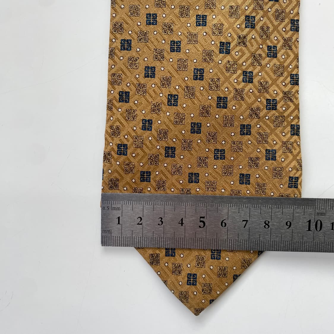 지방시 신형라벨 모노그램 정품 명품넥타이 (GIVENCHY) 상품이미지8