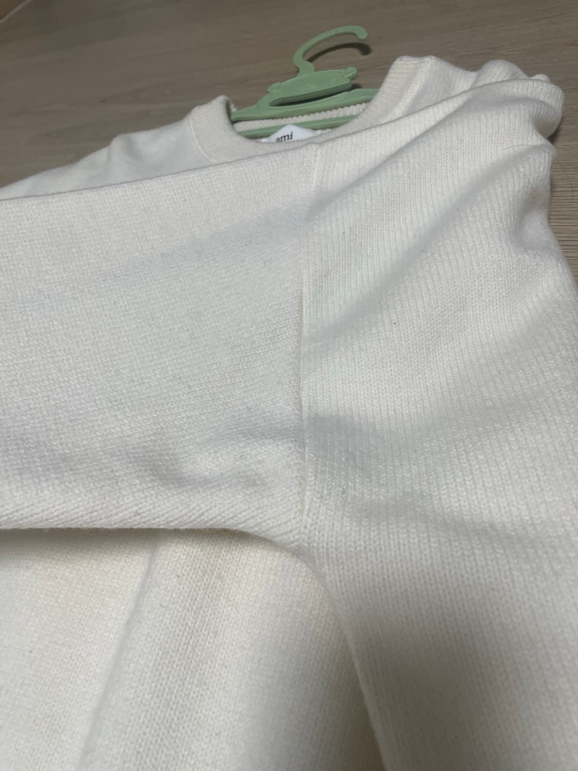 아미 빅 하트 로고 니트 상품이미지3