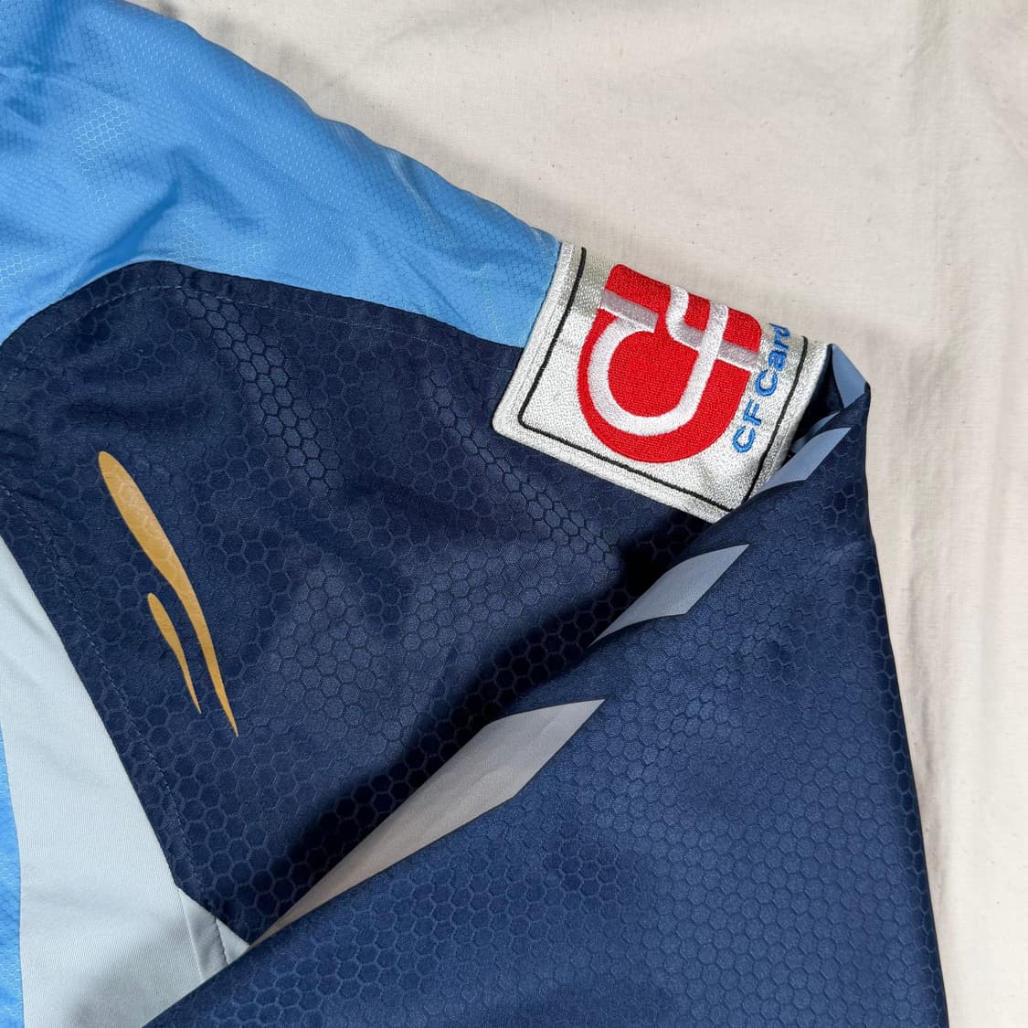 험멜 요코하마 FC 축구 바람막이 집업 자켓 상품이미지4