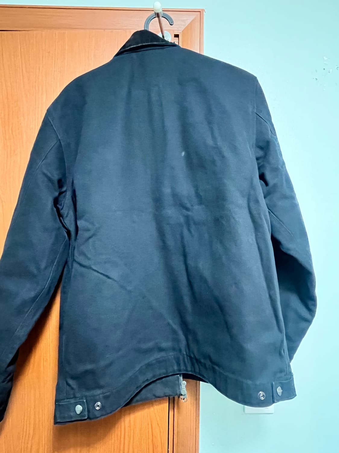 칼하트 wip 디트로이트 자켓 블랙 헤비 스톤 워시 M 상품이미지3