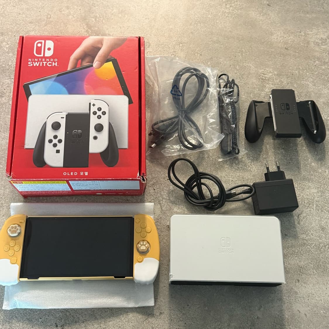 (풀박스)S급 닌텐도스위치oled +보호필름 + 케이스 + 조이콘케이스 상품이미지2