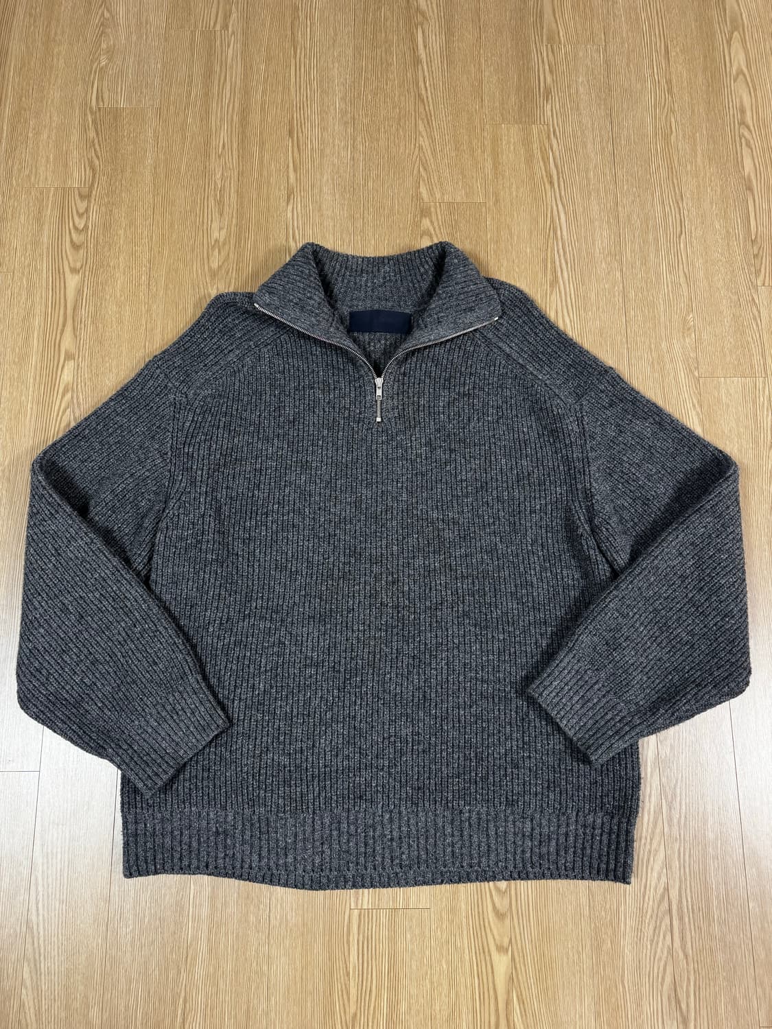 23SS 준지 반집업 하찌 니트 애쉬 L JC3951P414 상품이미지1