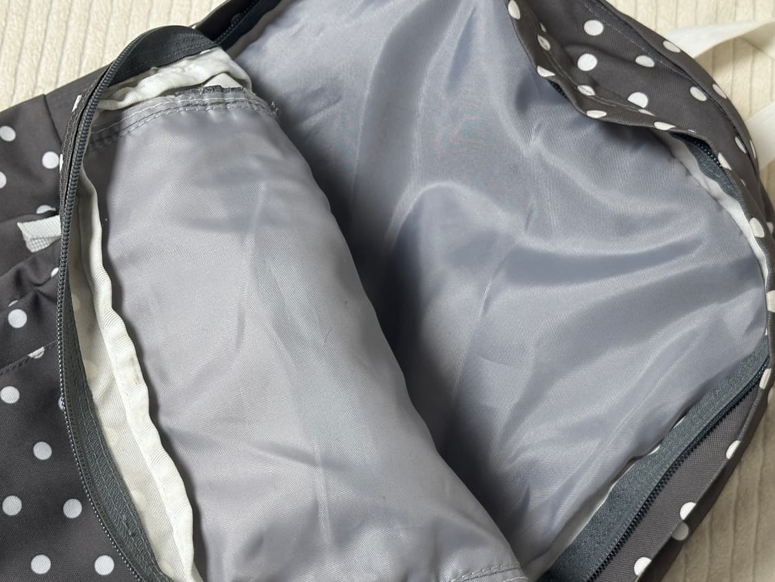 잔스포츠 도트 땡땡이 백팩 그레이 상품이미지6