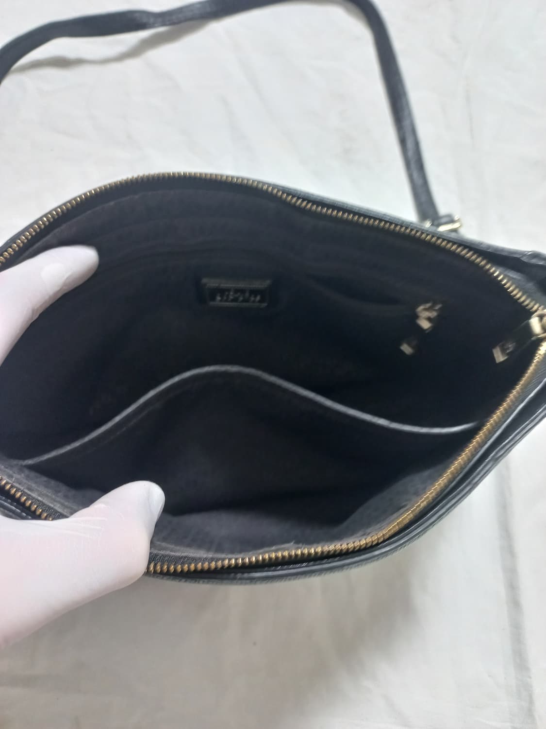 루이까또즈 블랙 크로스백 상품이미지5