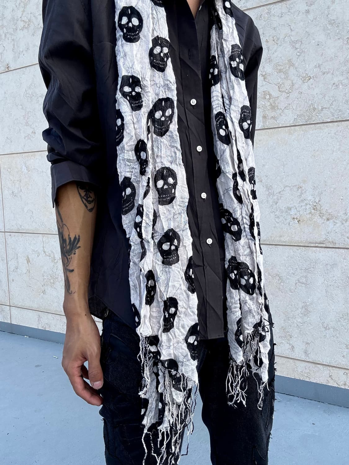 “Vintage” Skull Print Scarf 상품이미지3