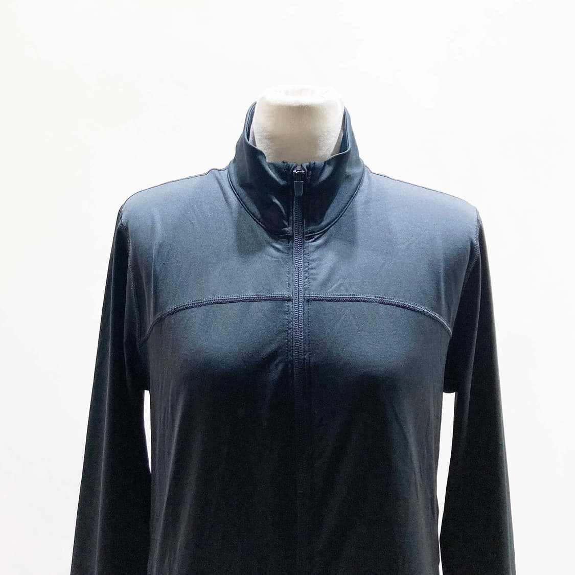 언더아머 여성스포츠자켓 100 상품이미지2