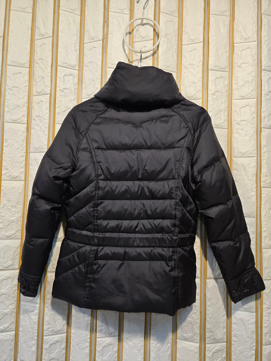 리바이스 여성 오리털 경량패딩 M 상품이미지2