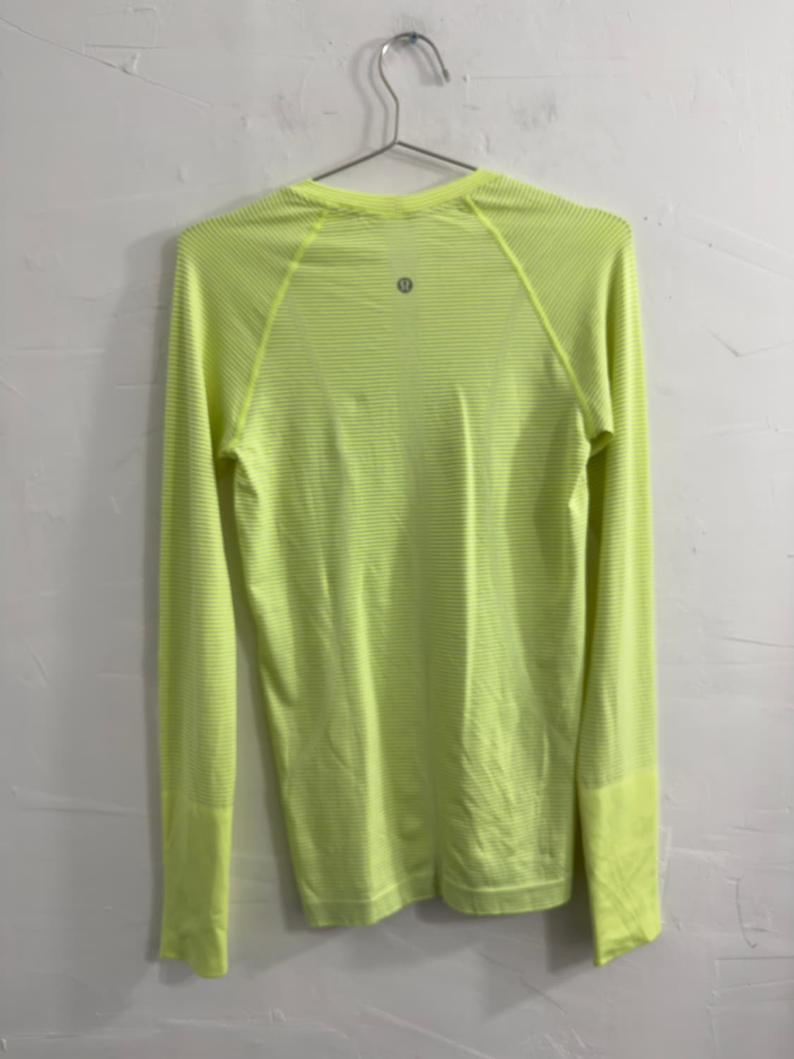 lululemon stripe longsleeve 상품이미지6