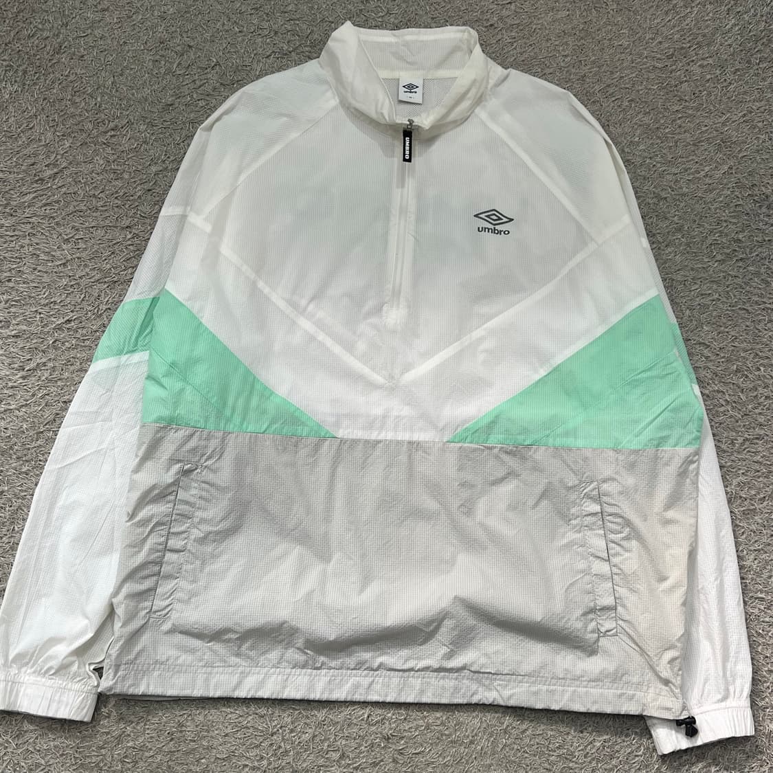 [110] 엄브로 반집업바람막이 상품이미지2