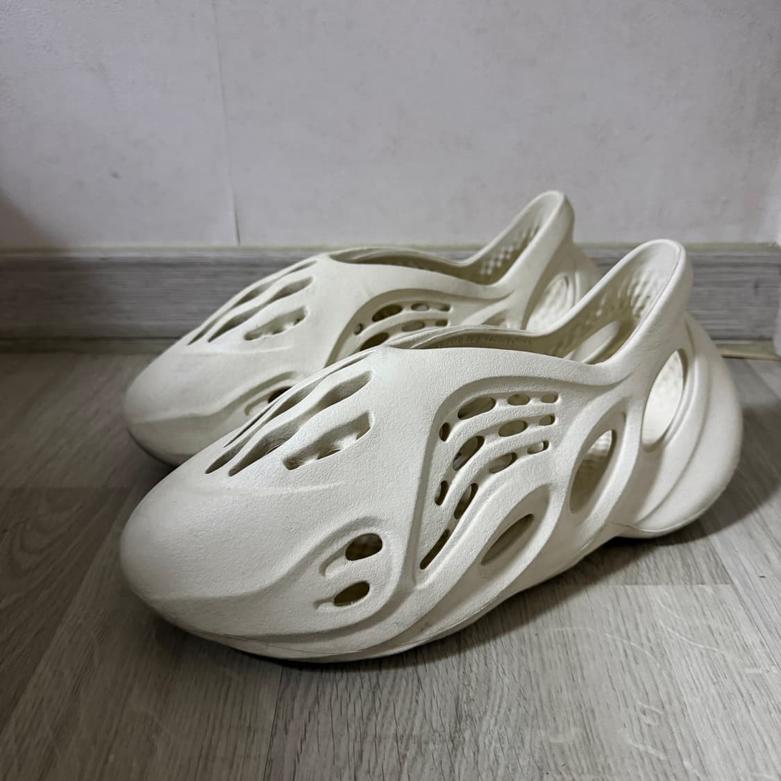 아디다스 이지 폼 러너 FY4567 (270) 상품이미지7