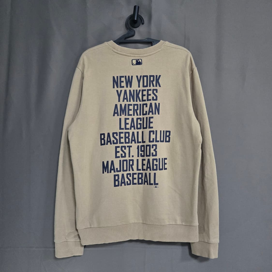 No.39 MLB 뉴욕 양키스 맨투맨 브라운 레터링 그래픽 상품이미지4