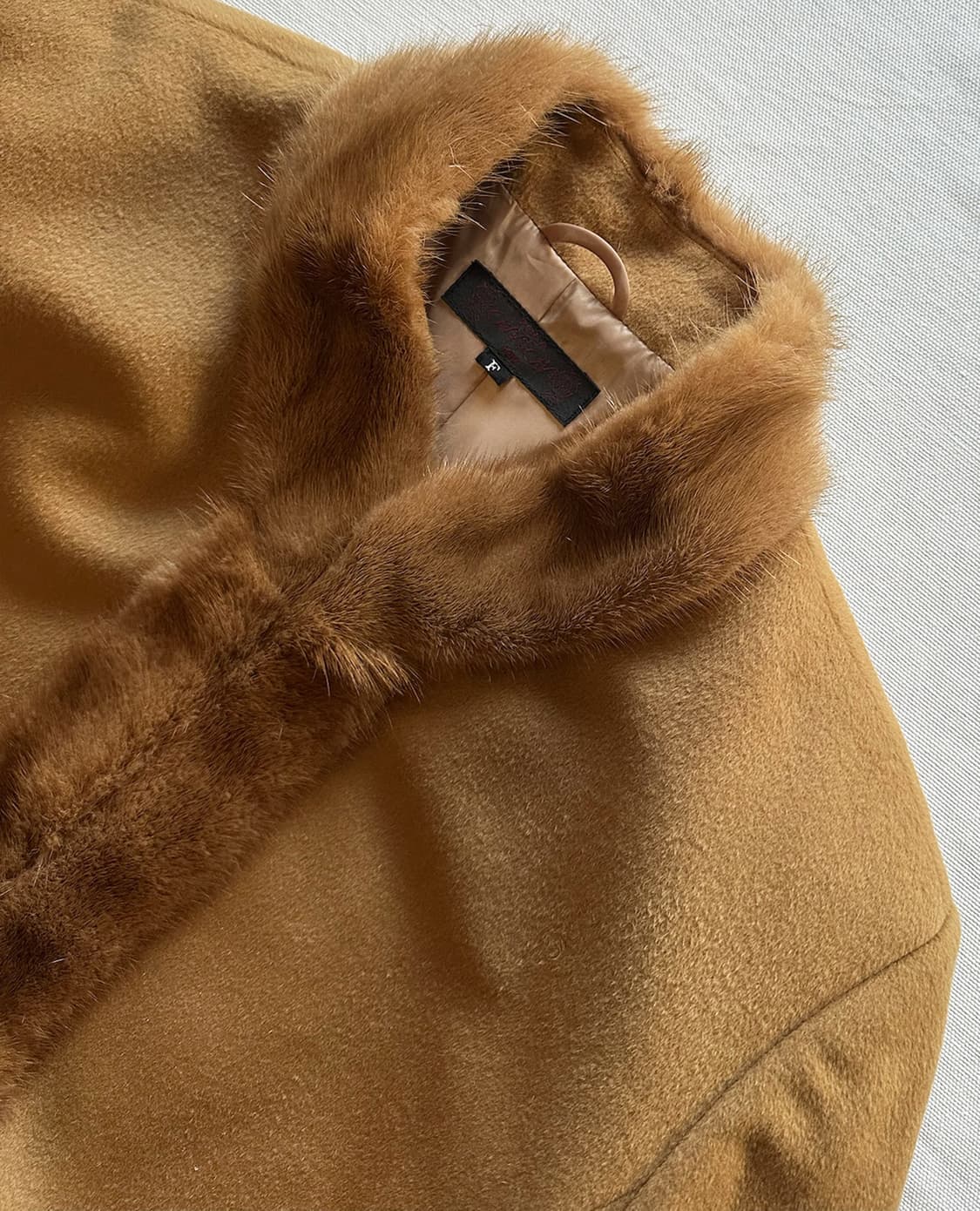 POLA AMIAN angora fur coat 상품이미지7