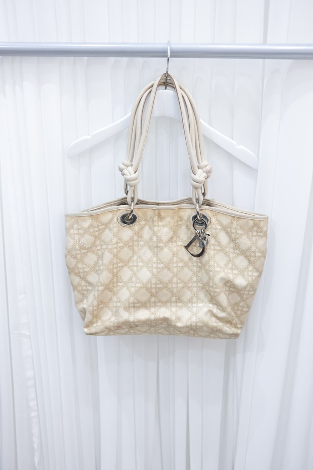Dior 상품이미지1