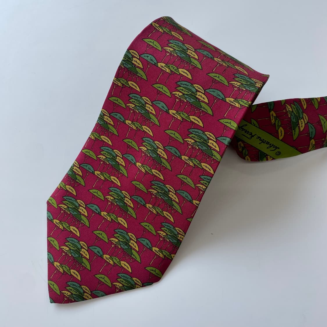 페레가모(Ferragamo) 명품 정품넥타이 상품이미지5