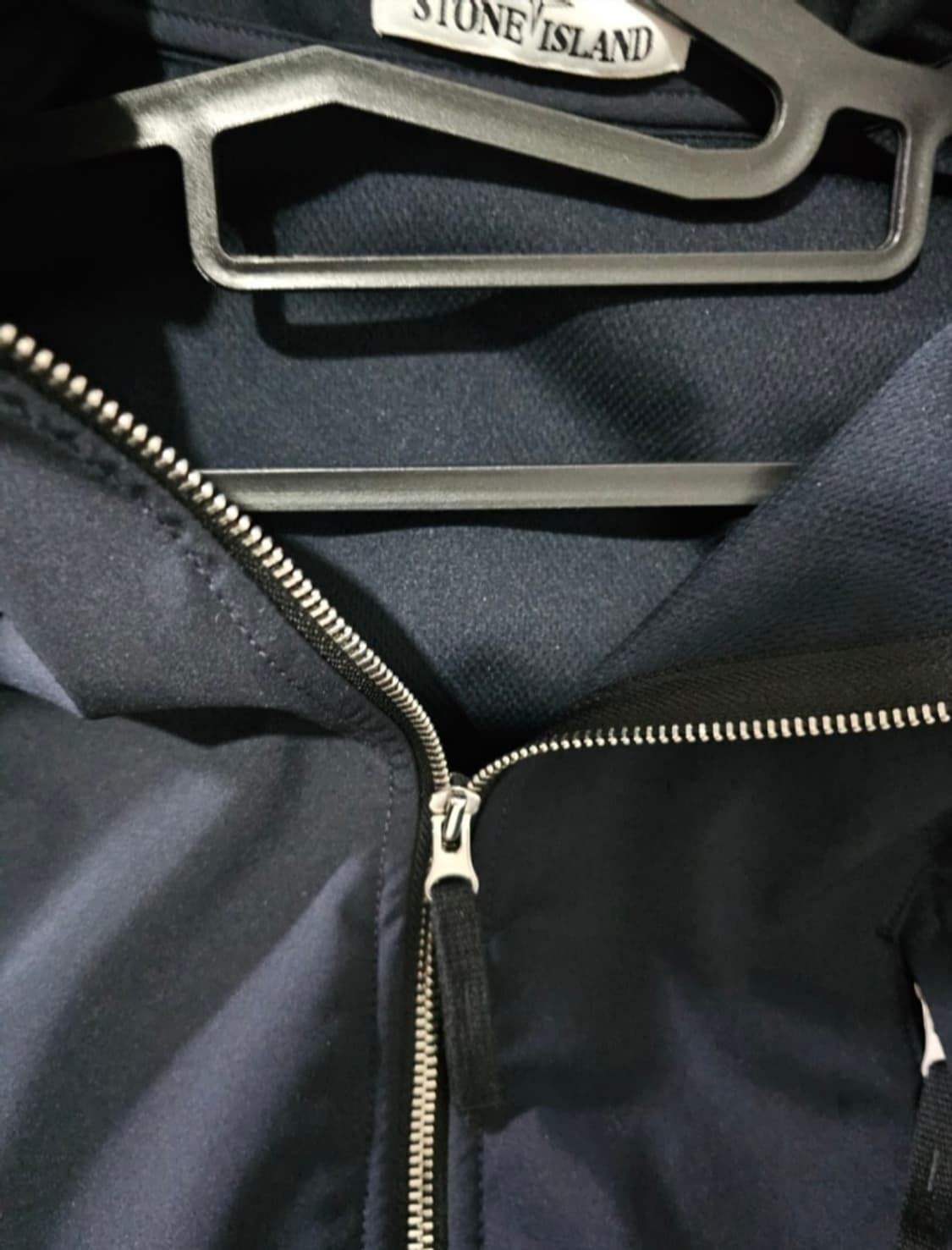 [S급] 정품 스톤아일랜드 소프트쉘 자켓 90 / S 상품이미지3