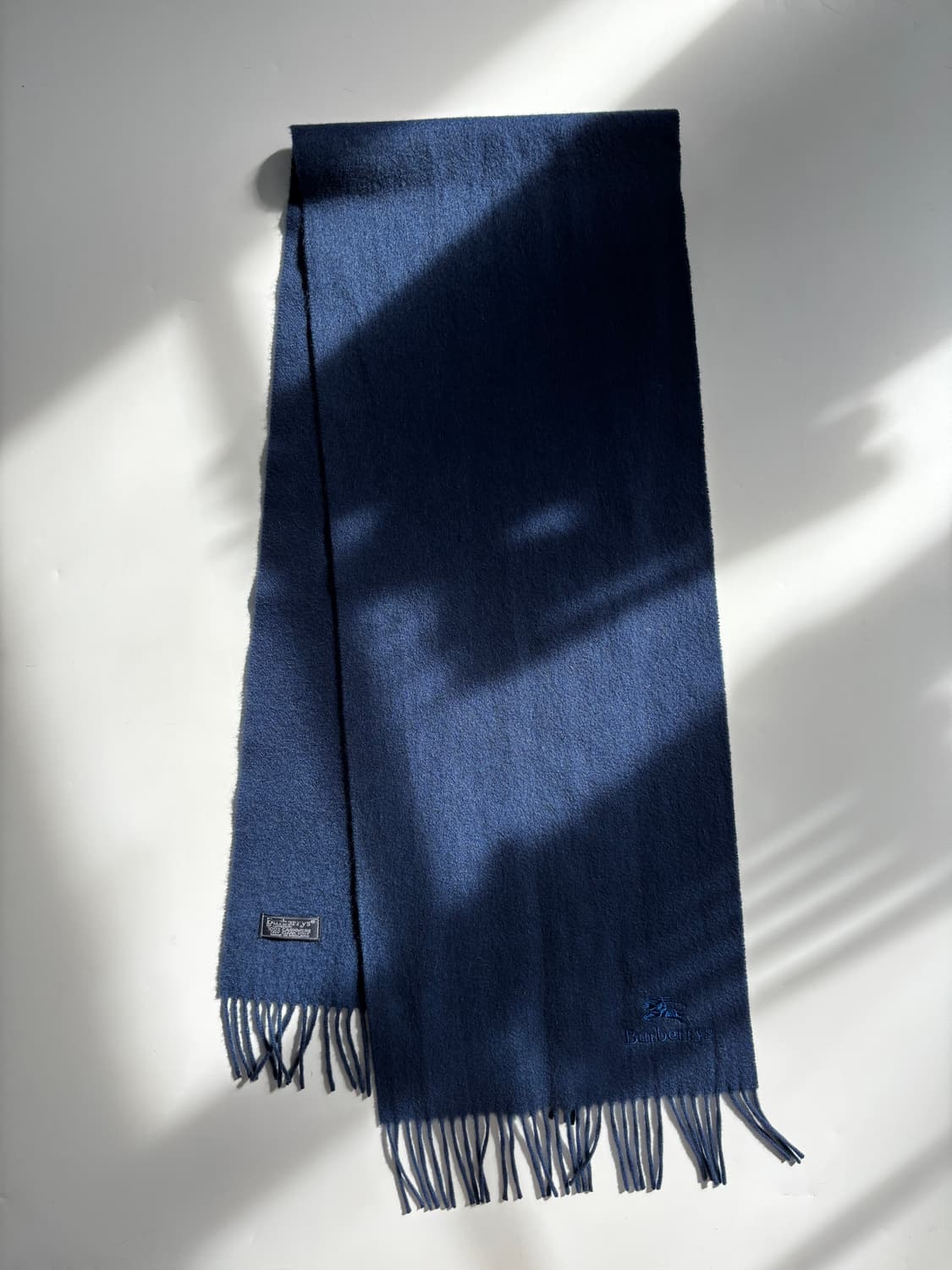 Burberry 버버리 네이비 캐시미어 머플러 상품이미지3