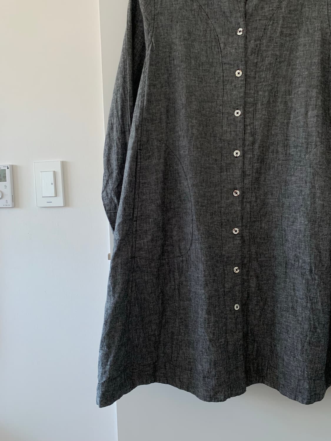 그레이 버튼 원피스 상품이미지3