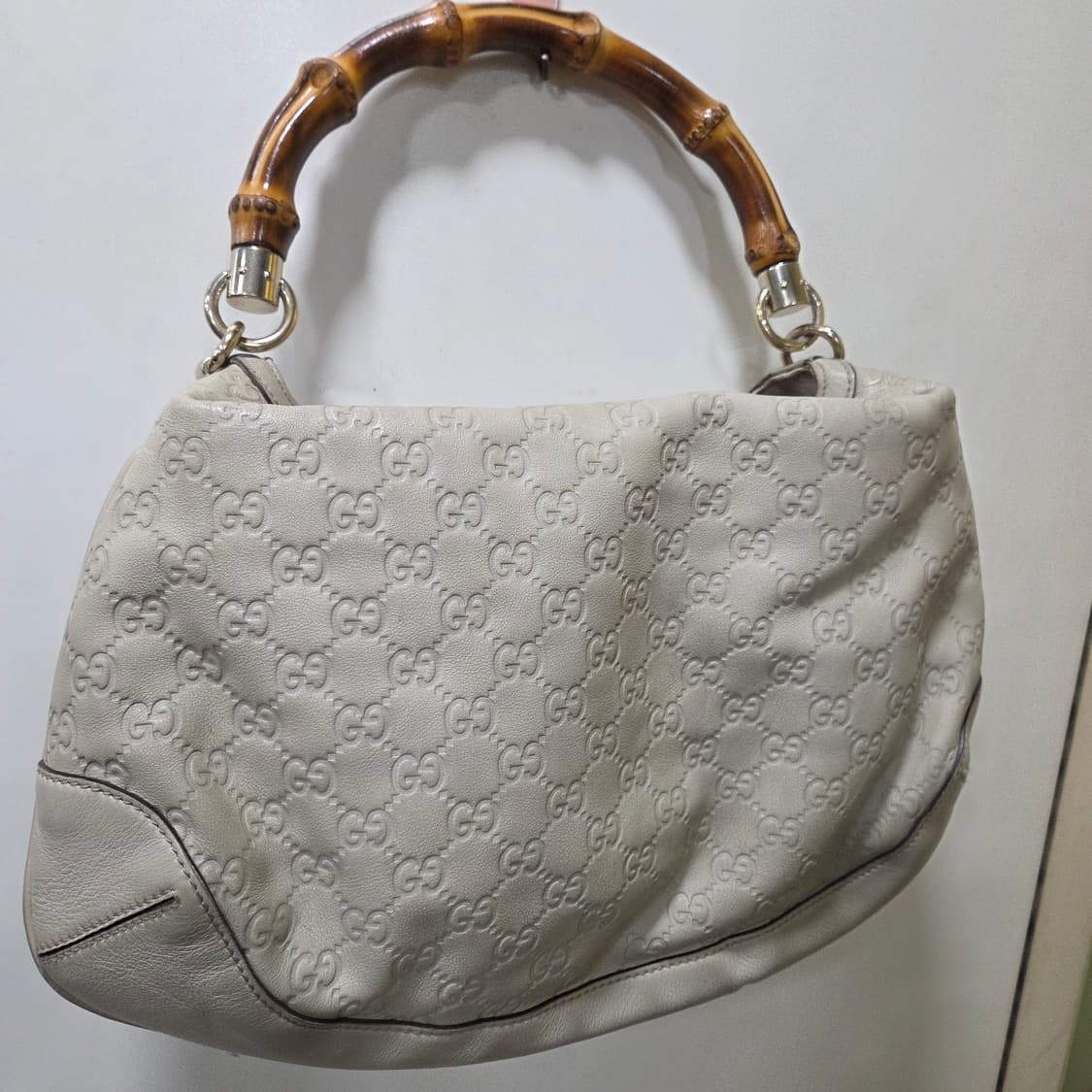 구찌 뱀부 토트앤숄더 상품이미지3