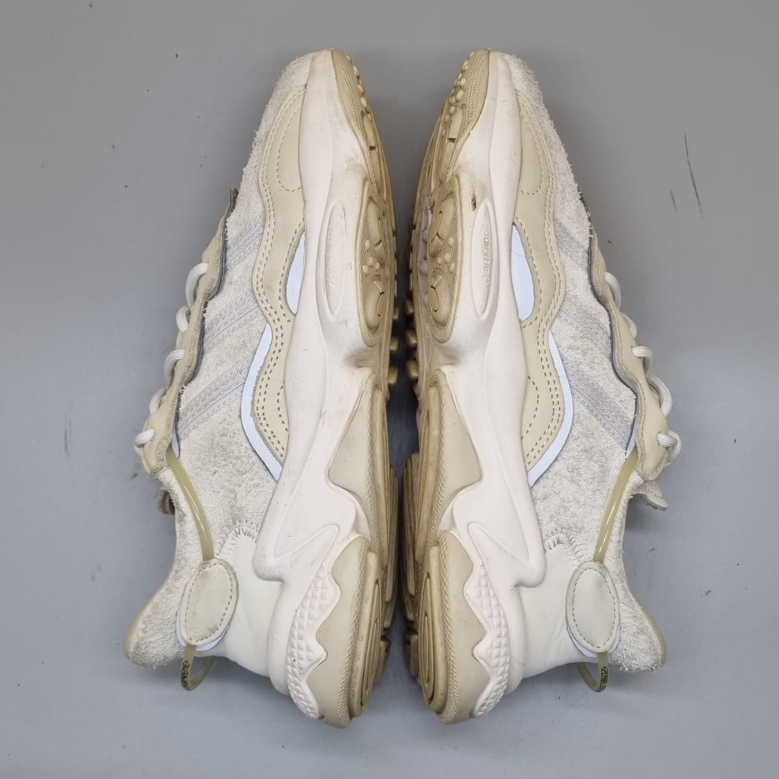 아디다스 오즈위고 운동화240 상품이미지5