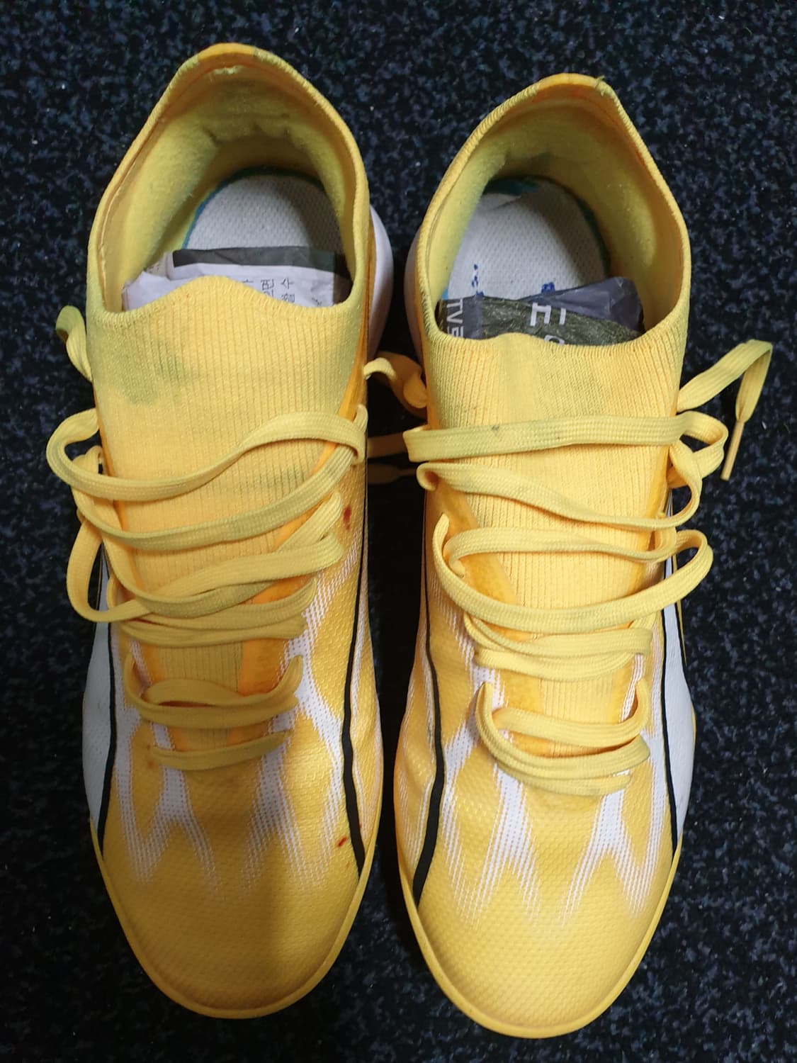 푸마 울트라 발목밴드형 풋살화  상품이미지1