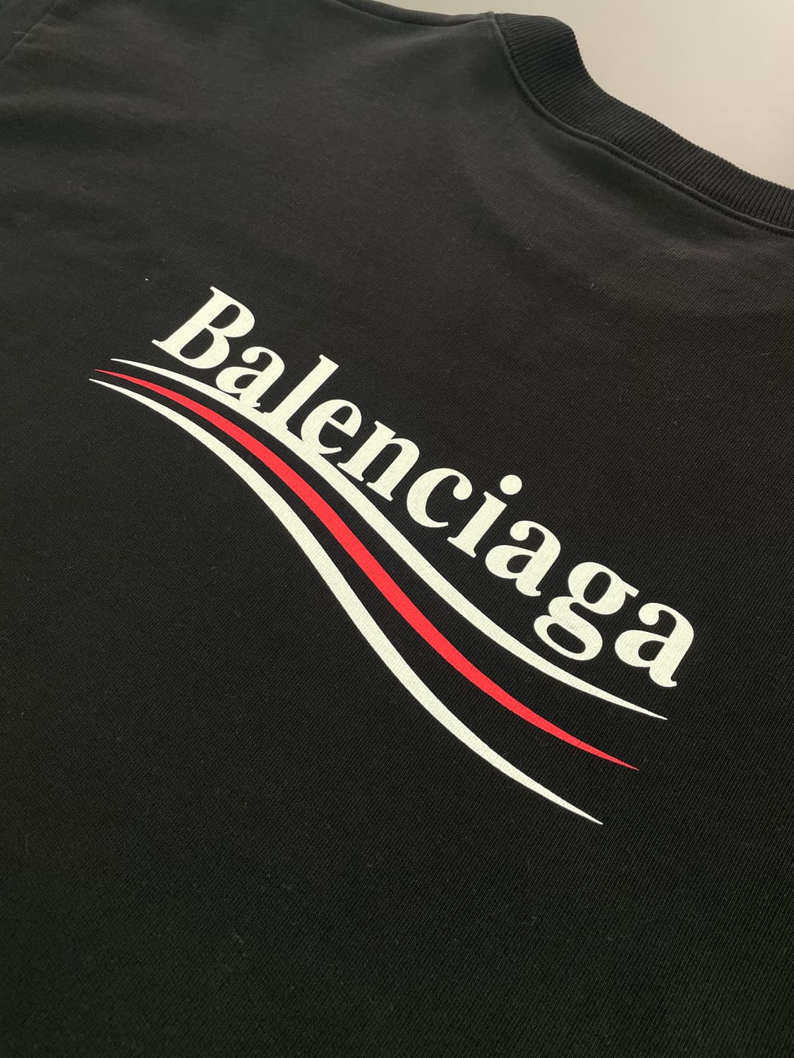 [XXL] 발렌시아가 폴리티컬 웨이브로고 맨투맨 스웻셔츠 상품이미지6