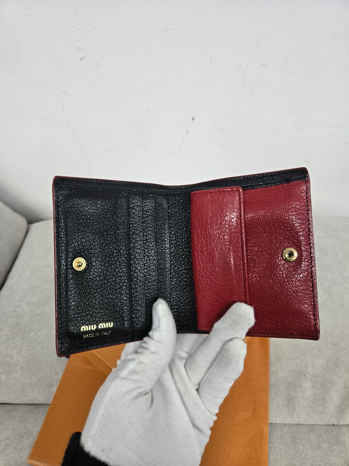 [보증서 정품] 미우미우 반지갑 상품이미지2
