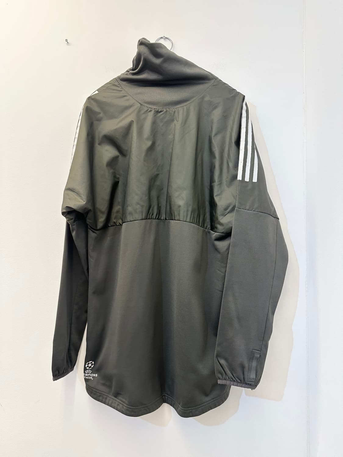 105) 아디다스 독일 뮌헨 바이에른 기모 트랙탑 차콜 그레이 상품이미지2