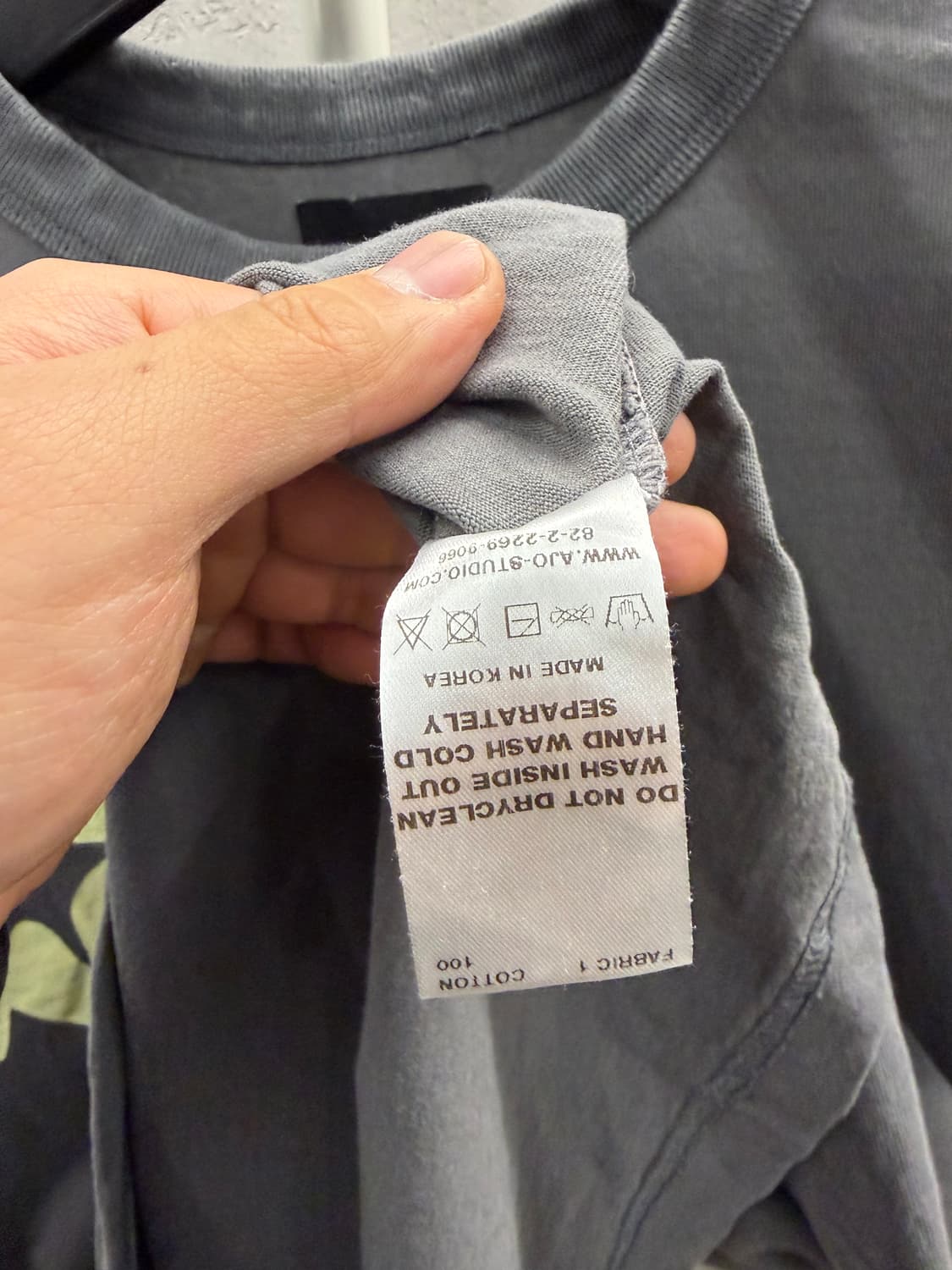 Ajobyajo 그레이 그래픽 반팔티 상품이미지4