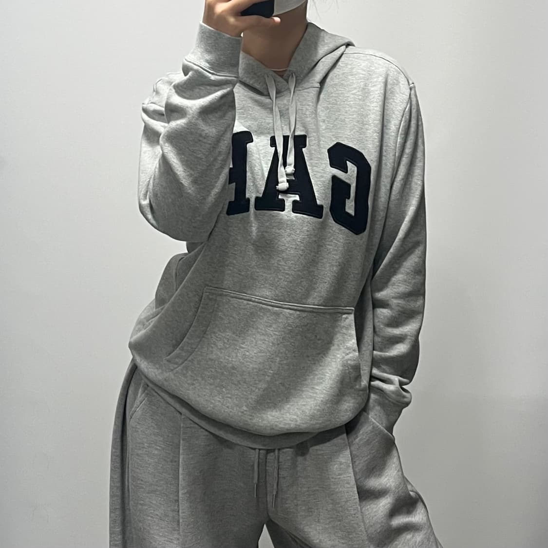 GAP 갭 빅로고 체크로고 후드티 그레이 M [051405] 상품이미지2