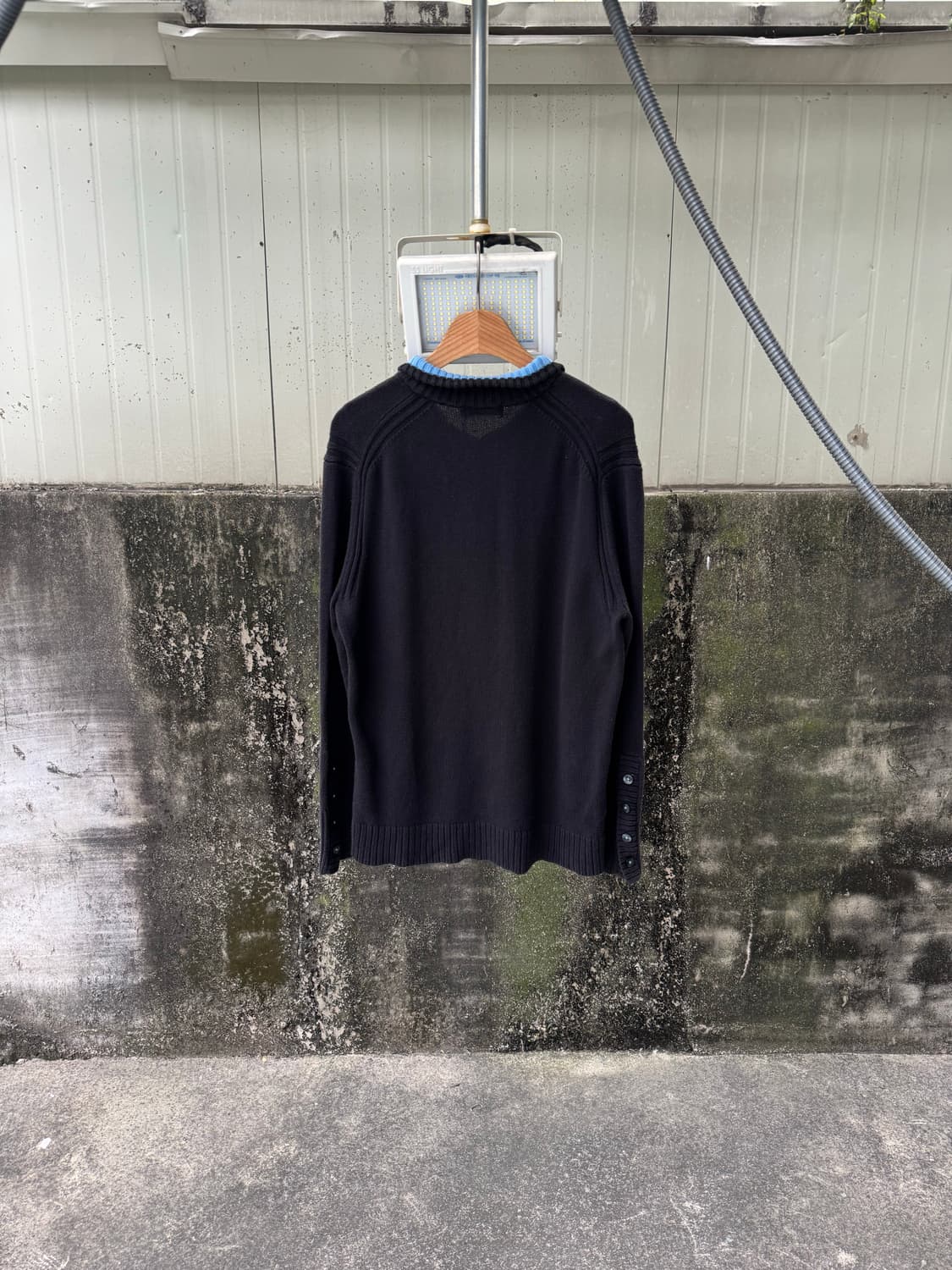 버버리 블랙라벨 헨리넥 니트 상품이미지2