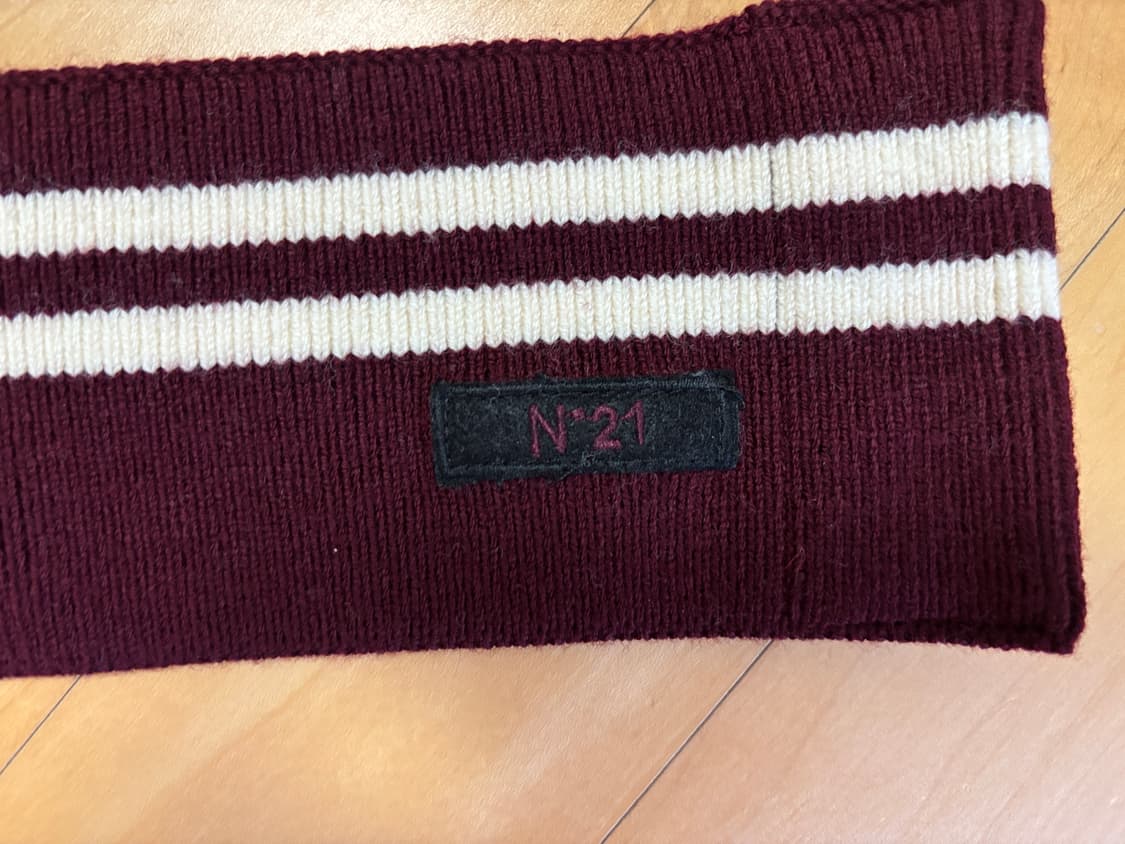 N21 버건디 니트 폴라 상품이미지3